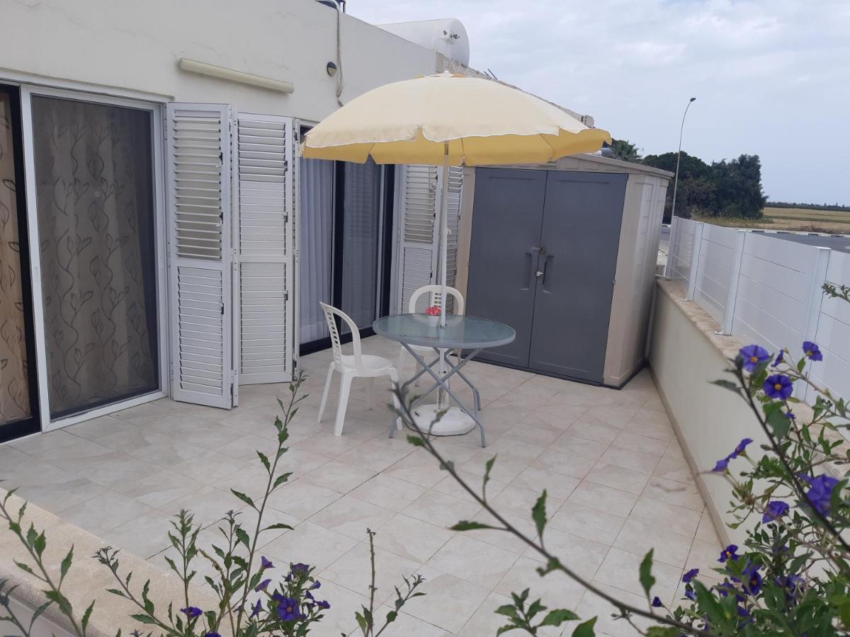 House Near The Beach Перволия Экстерьер фото