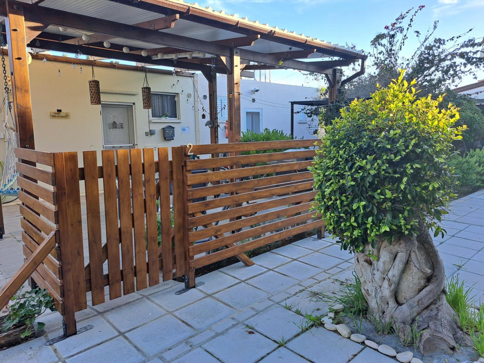 House Near The Beach Перволия Экстерьер фото