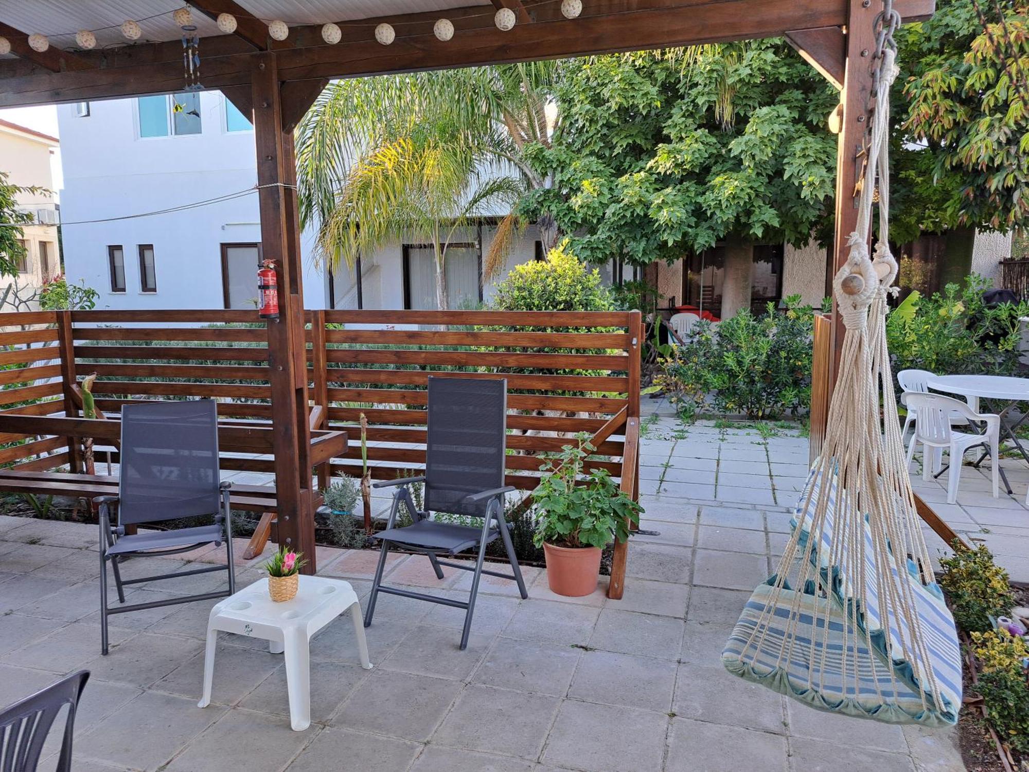 House Near The Beach Перволия Экстерьер фото
